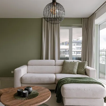Huswell - Experience Coastal Luxury At Ostende