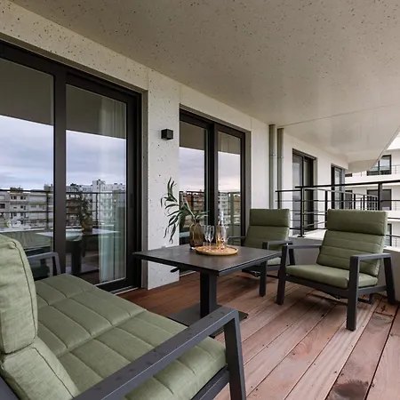 Apartment Huswell - Experience Coastal Luxury At